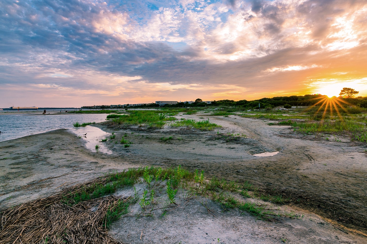 Golden Isles:Donde las vacaciones de verano nunca terminan 